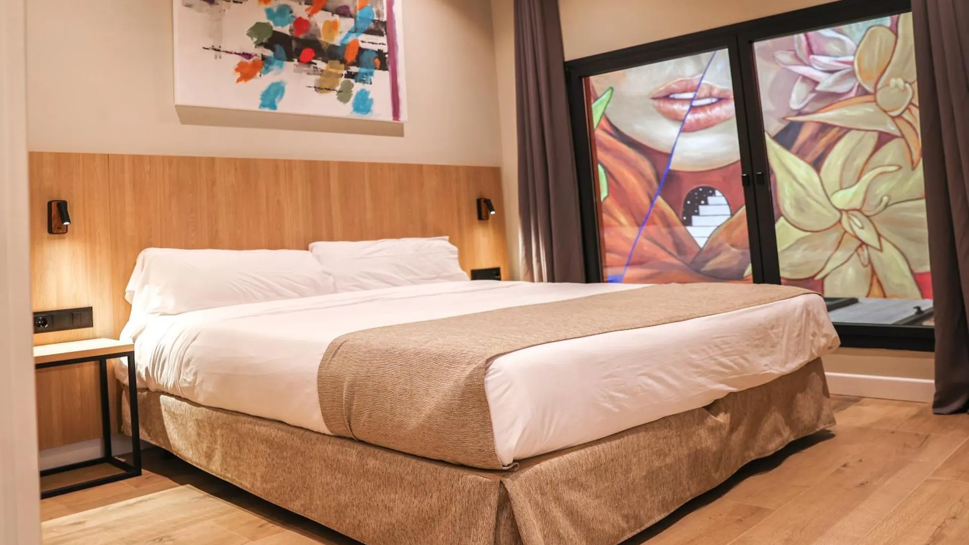 Aerohotel Barcelona Airport 24H El Prat de Llobregat 0*,  Espanha