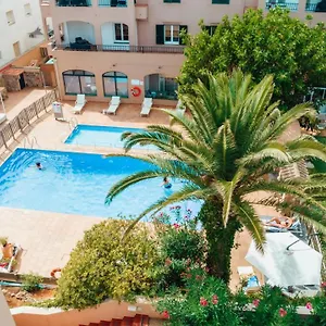 https://apartamentos-royal-life.balearic-islands.net